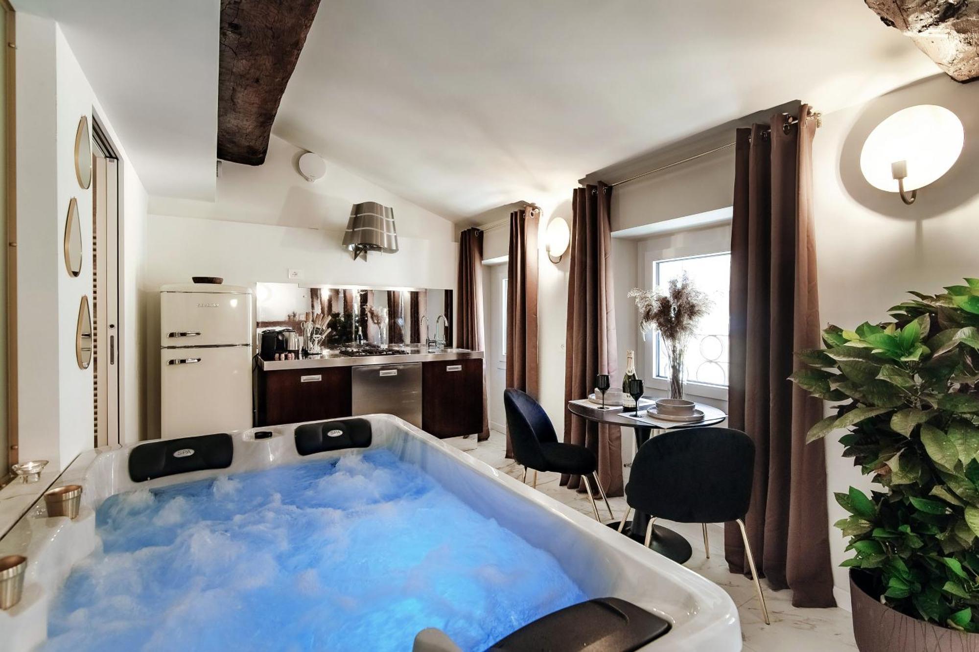 Sahara & Amazzonia Luxury Rooms- The House Of Travelers Como Buitenkant foto