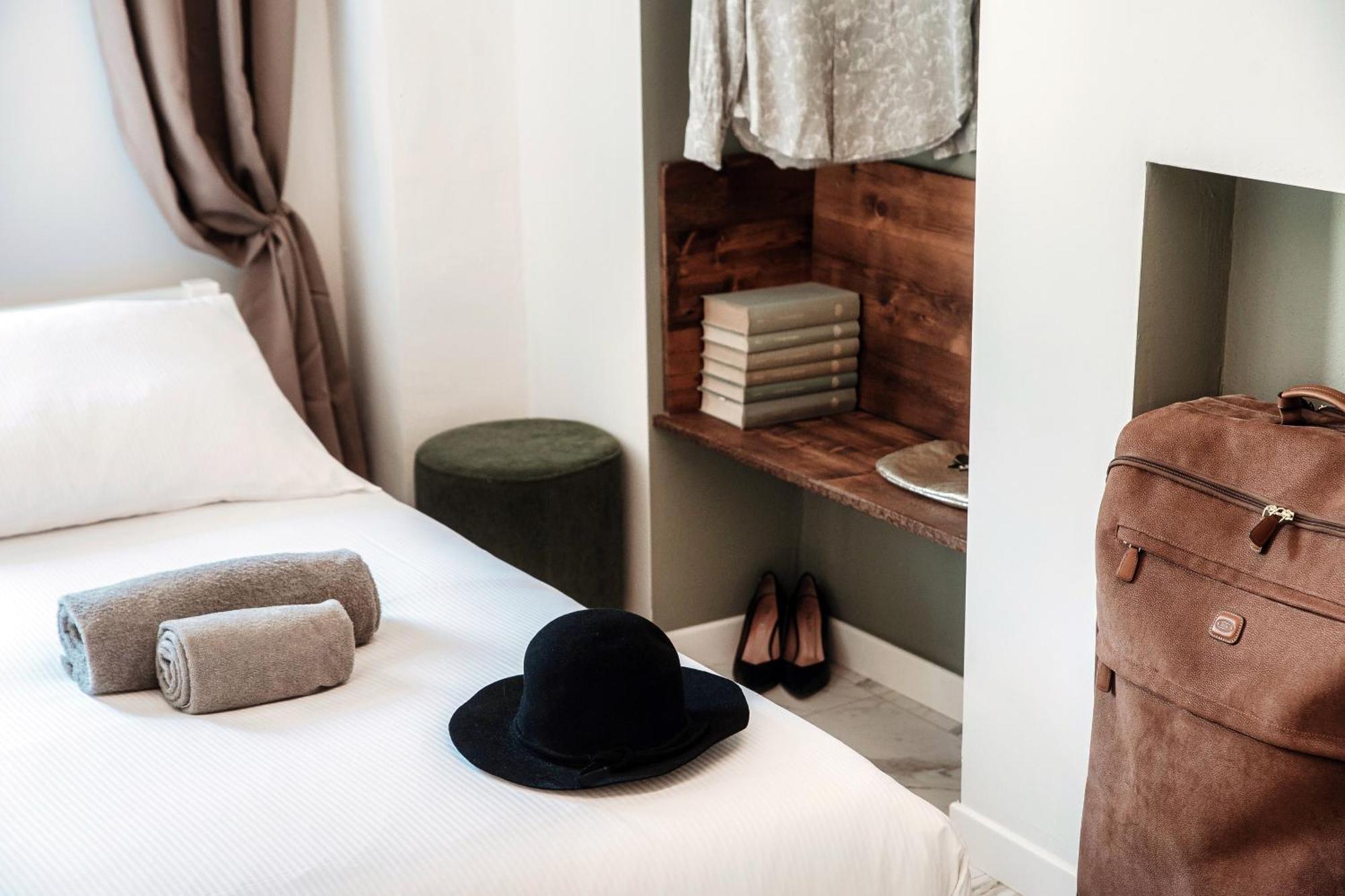 Sahara & Amazzonia Luxury Rooms- The House Of Travelers Como Buitenkant foto